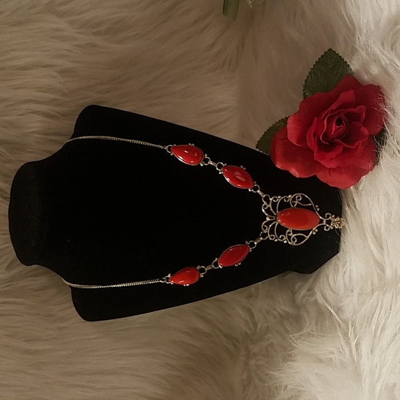 RED CORAL NECKLACE - Picture 1 of 3